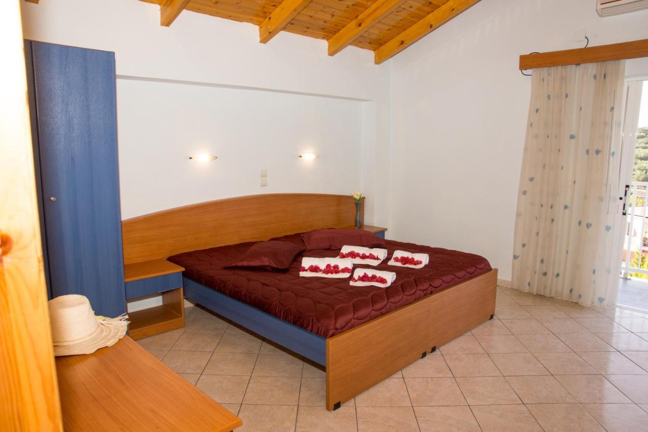Christina Apartments Tsilivi  Room photo