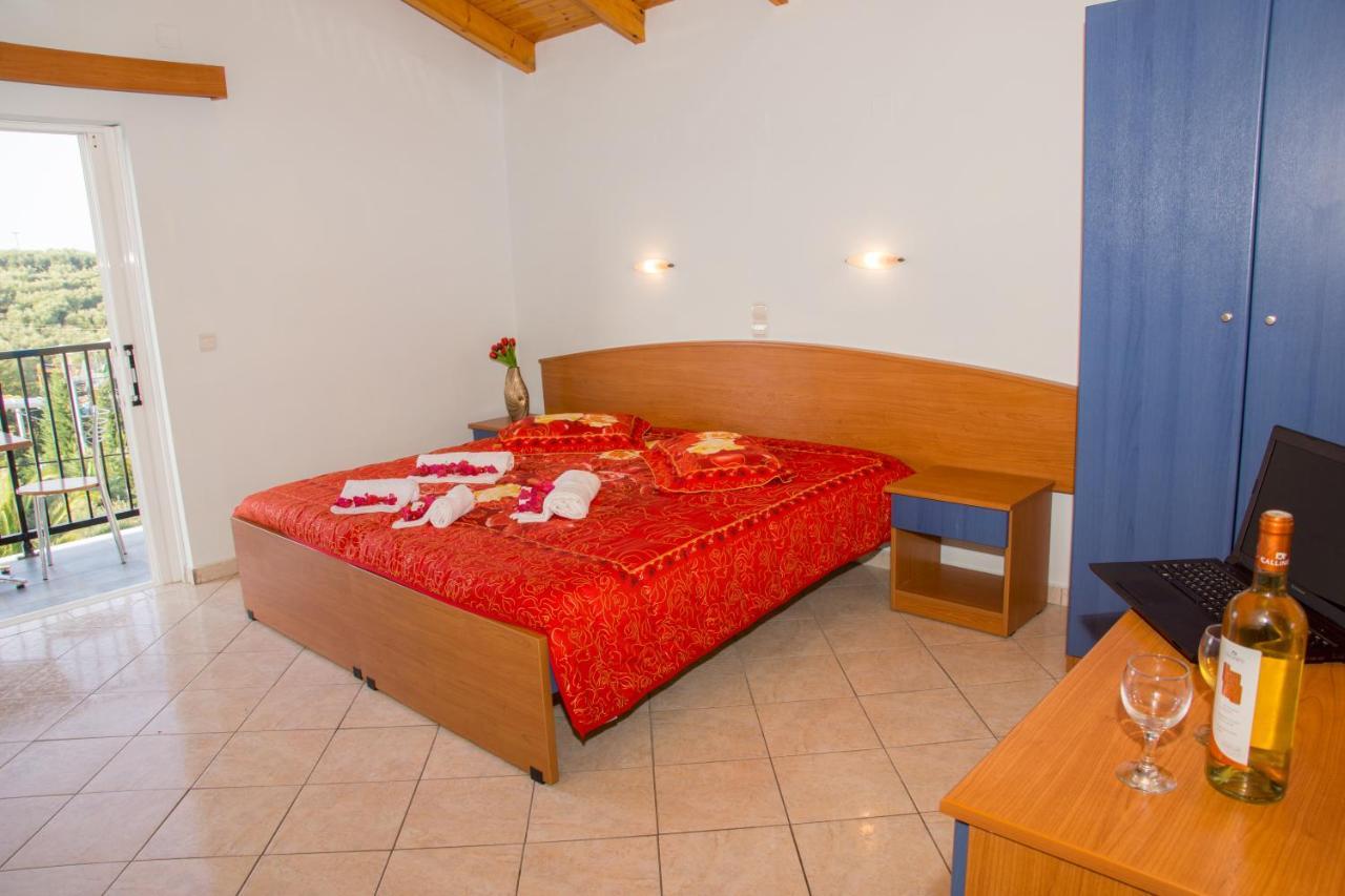 Christina Apartments Tsilivi  Room photo